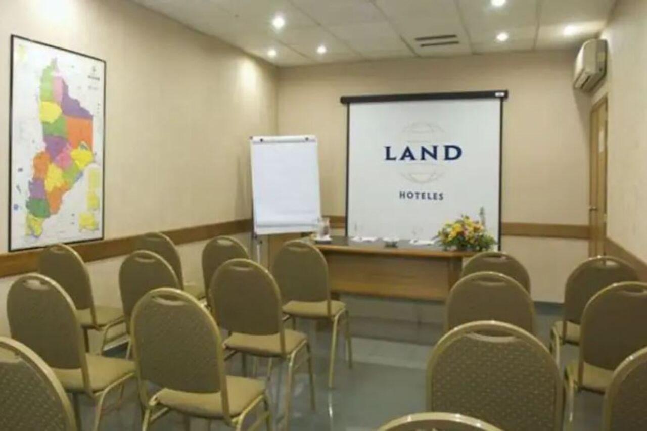 Land Express Neuquen Hotel Екстериор снимка