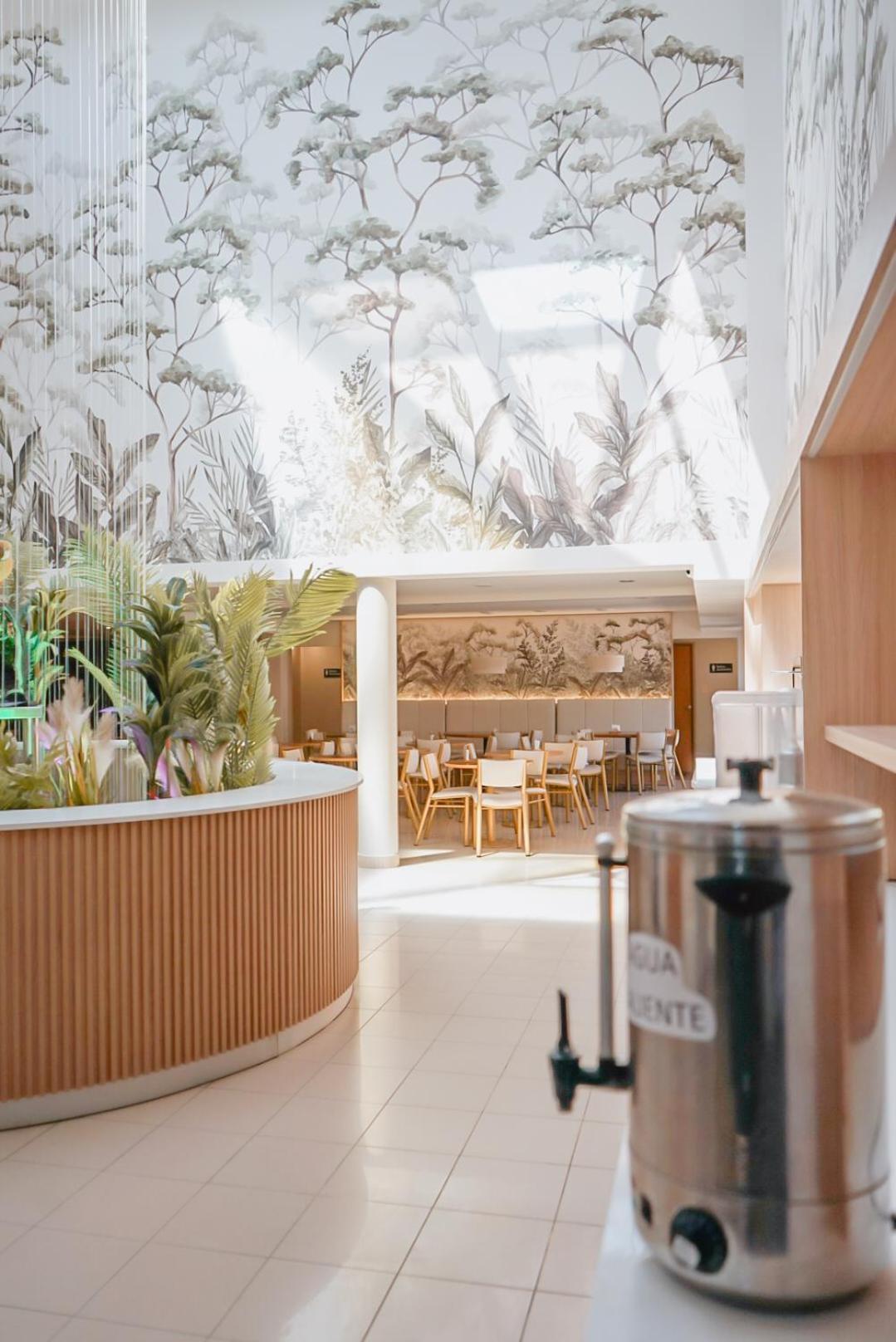 Land Express Neuquen Hotel Екстериор снимка